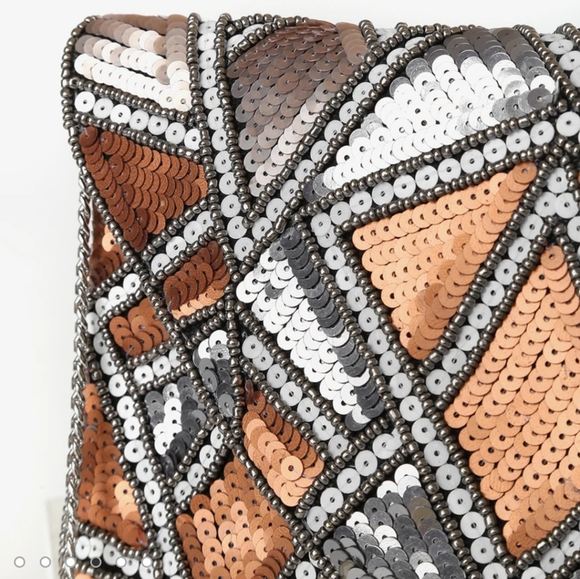 πΉ SOLD Gunmetal Multi Sequin Envelope Clutch - Picture 5 of 5